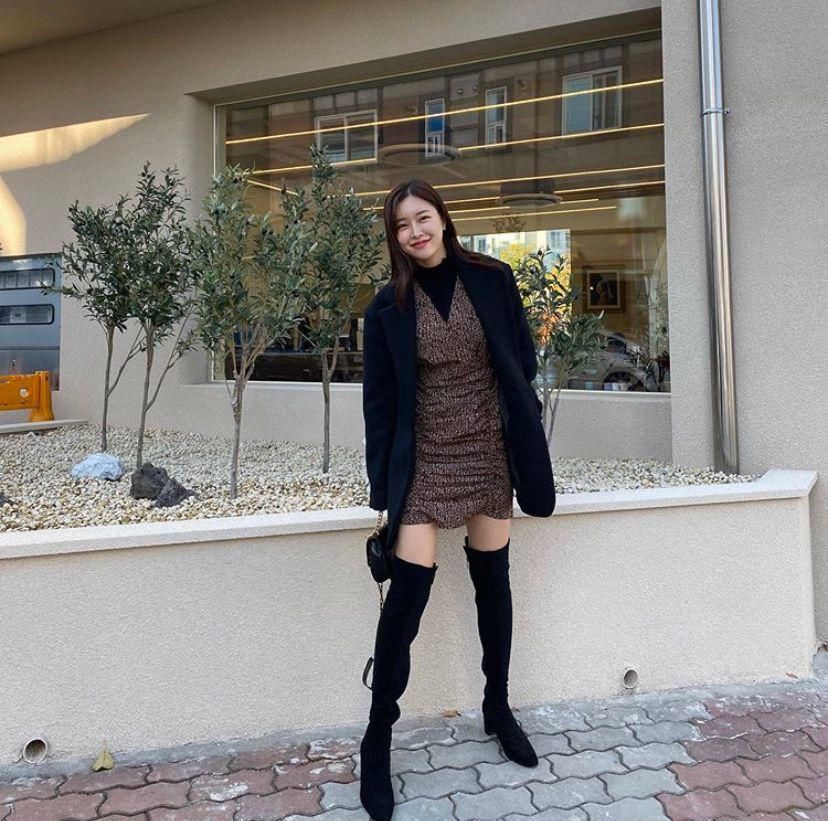 裙子 + 靴子 = 好看 + 洋气 ！