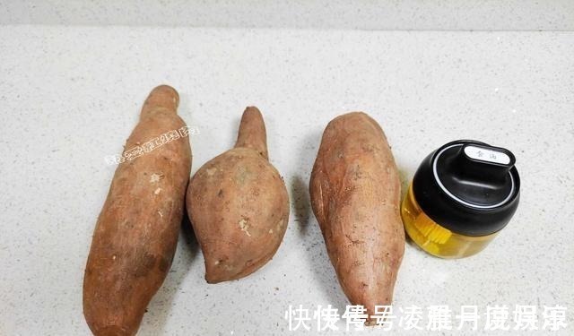 终于找到红薯最好吃的做法,不蒸不煮特省事,又甜又脆还耐保存!
