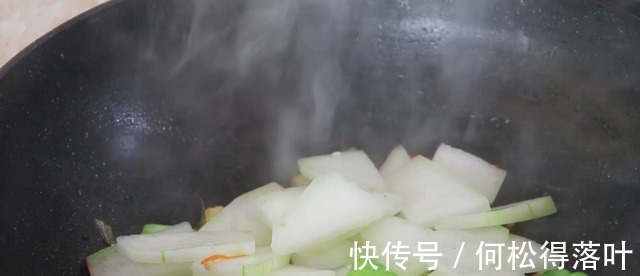 冬瓜片|原来冬瓜这样做最好吃，做法简单家常，赛过大鱼大肉，太香了！