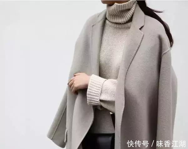 今年最火高领毛衣+大衣,才是秋冬绝配!