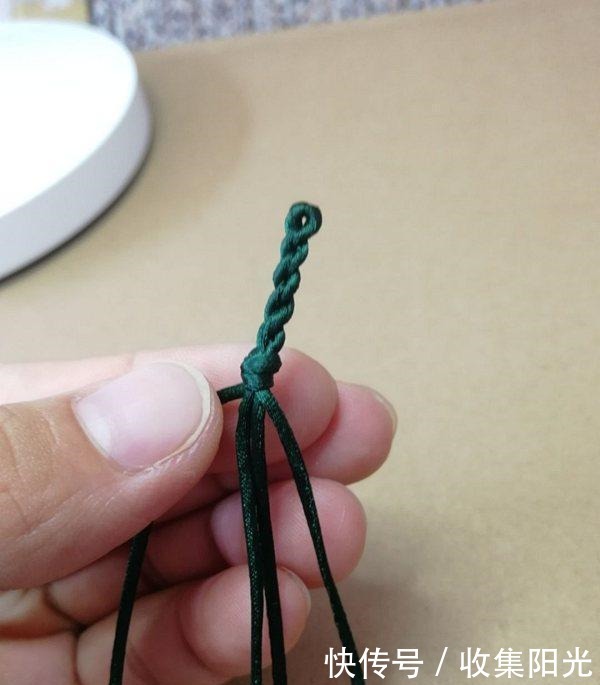 漂亮|3朵漂亮的桃花结手链,非常适合女生佩戴,清新又好看!附编法!