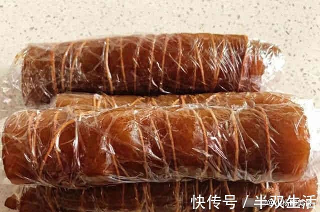 做法|猪皮别只会做皮冻，学会这种做法，比猪蹄更补胶原蛋白