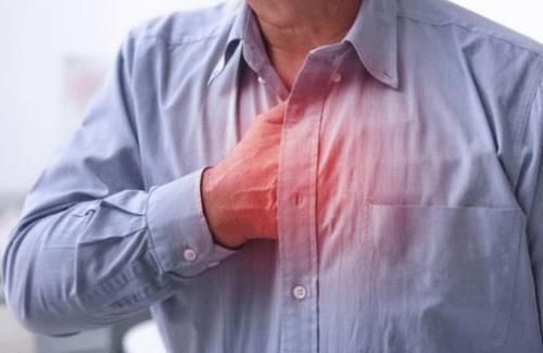 掌纹|血脂高怎么调理？医生直言：用好这“3个”方法，血脂自然慢慢降