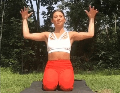 瑜伽|练瑜伽手腕痛？有了9个热身动作，再也不怕手腕受伤