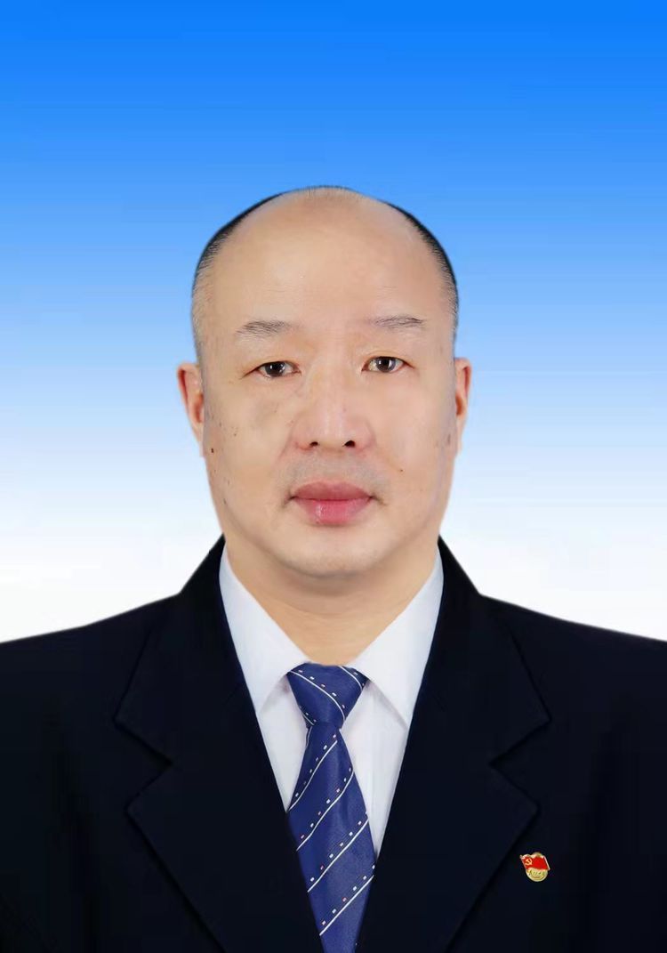 漆前平!中国著名油画家——漆前平