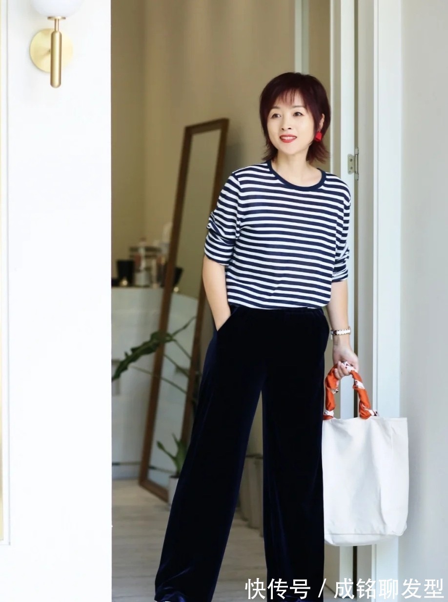 裤装|50+穿搭博主圈粉无数,穿衣搭配超好看,时尚果然与年纪长相无关