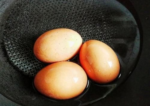 孩子|比酱油和味精还伤骨骼,儿科专家提醒:3物尽量少让孩子吃