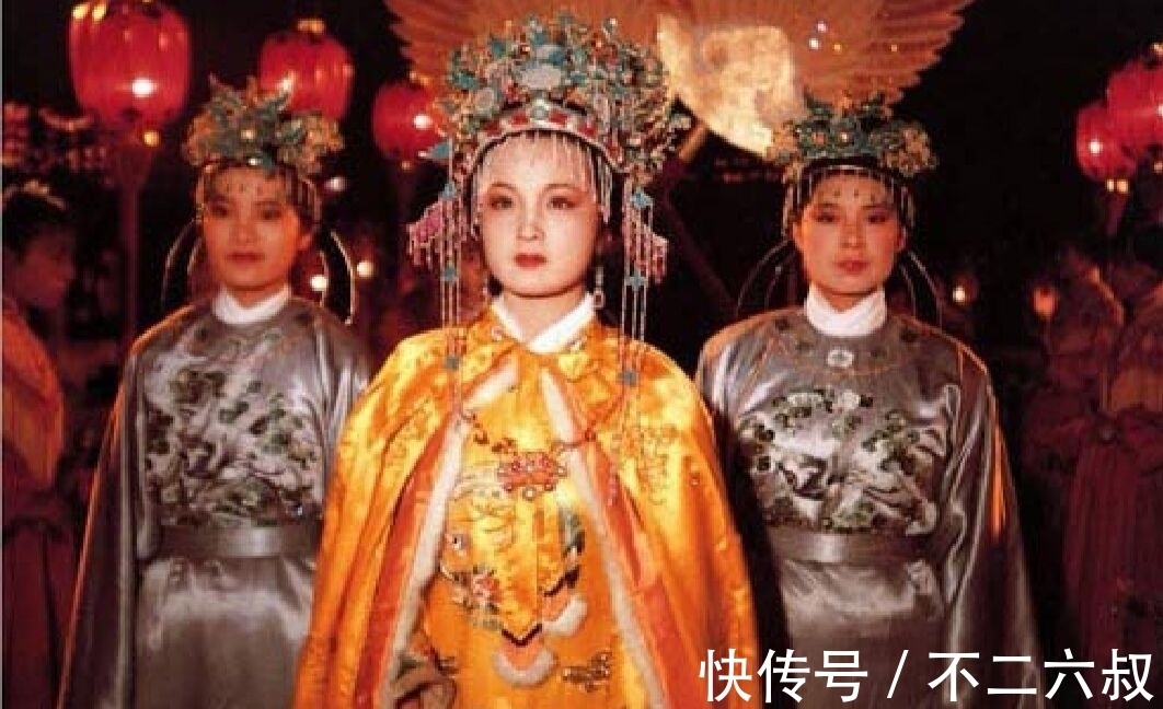 青春|贾元春明明青春妙龄,为何却身体发福患上痰疾?答案在秦可卿身上