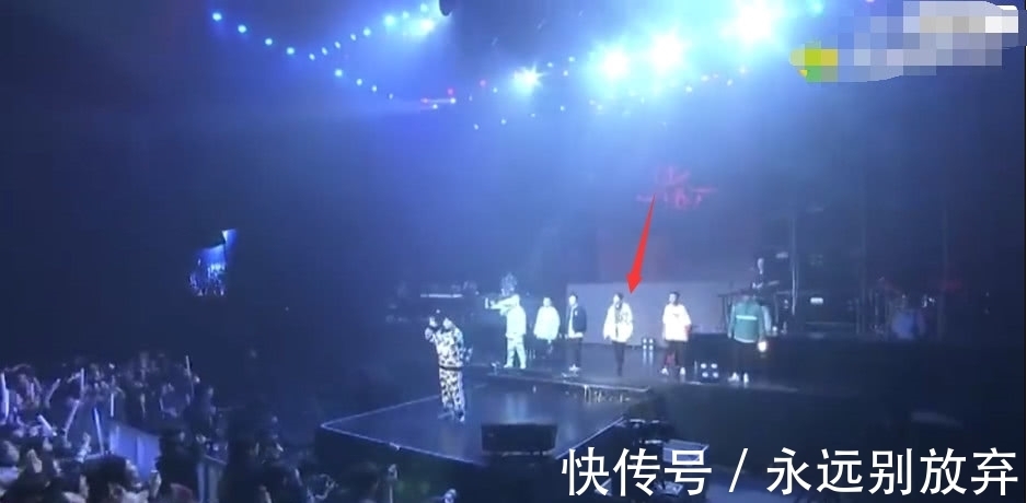 r在朱正廷之后,主唱尤长靖也大胆尝试说唱,网友:百分九全员沦陷