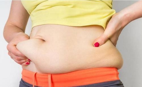 中老年|女性中年后,肚子发福与3个原因有关!3个妙招远离“大腹”困扰!