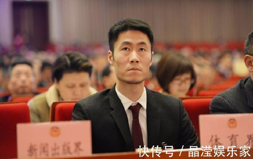 富豪|她把国乒球王当垫脚石,分手后3年嫁2富豪,现脸部僵硬被疑整容