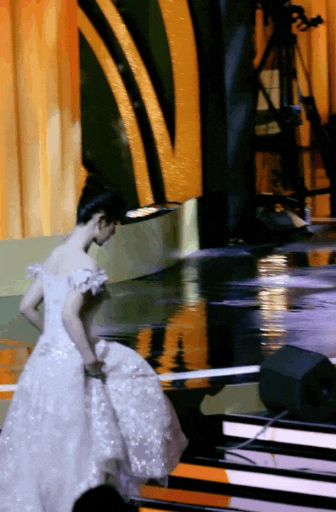 楊紫|堪稱男神收割機，楊紫開掛了？