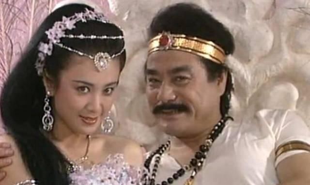 封神|封神云中子为何不敢杀苏妲己妲己身后有这四人,他一个也惹不起