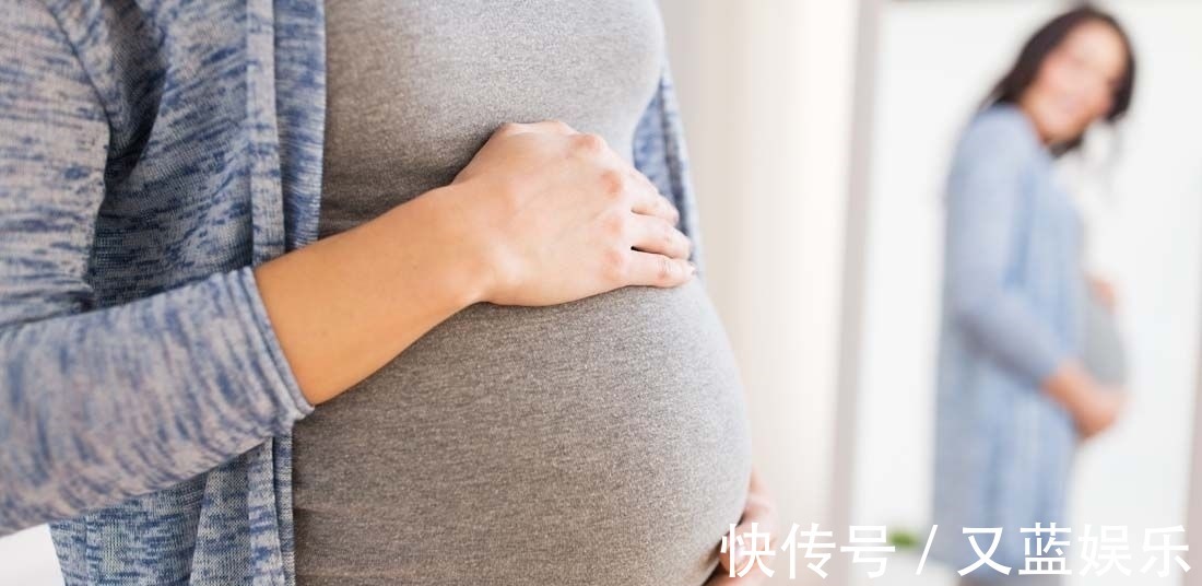 顺产|孕妇顺产双胞胎后大喊:肚子还在动,医生检查发现惊喜