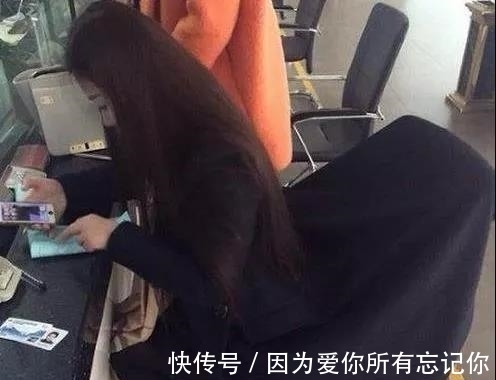 |搞笑gif段子:姑娘这是快要炼成神功了吗