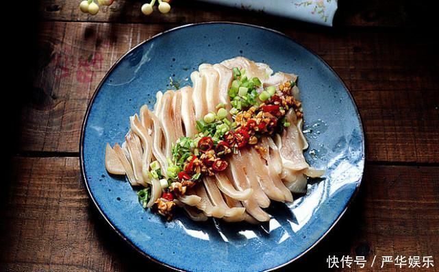 小葱|继猪蹄后，中国又一下酒菜席卷国外，网友看着很脏，吃着贼香