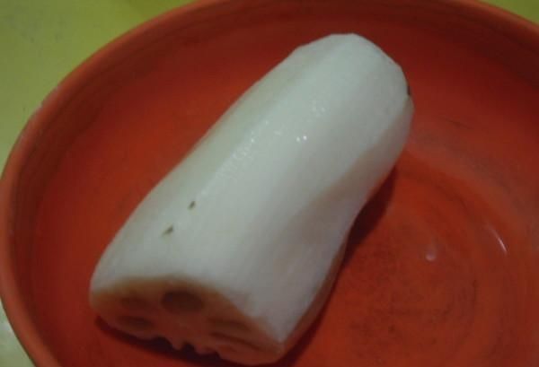 木耳加一物,金子都不換,常吃排出體內(nèi)毒素,大肚腩悄悄不見