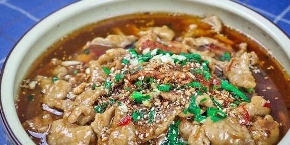 水煮肉片怎样做才好吃大厨教你小技巧,肉片滑嫩鲜香,开胃下饭