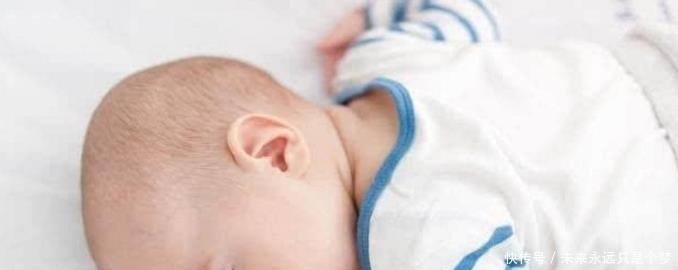 孩子|几种睡姿不利于孩子骨骼发育,还影响头型美观,别再让娃睡错了