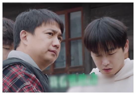 《向往5》最懒嘉宾再度回归了,一来还是两个,黄磊却乐开花了