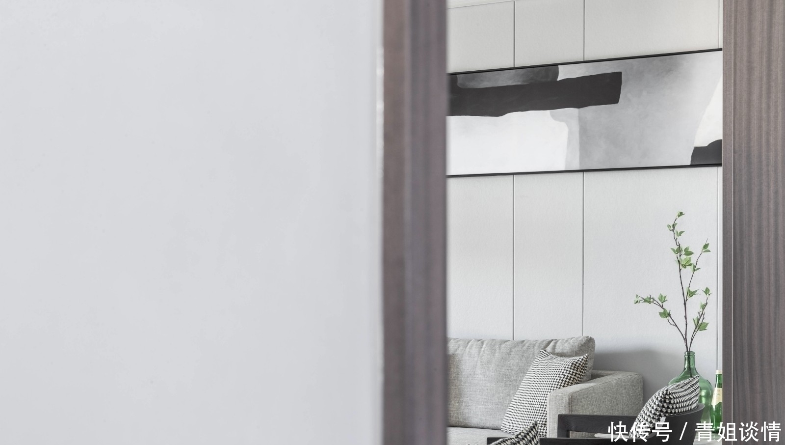 朱砂红|这才是我的理想之家,220㎡大平层设计,进门就被客厅吸引了