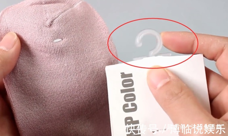 穿了20年袜子才清楚,袜子上的挂钩原来这么厉害,谁扔掉谁吃亏