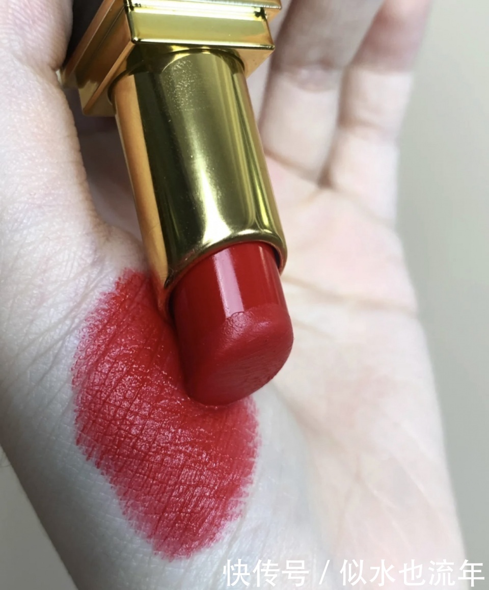 红色调|女生一眼就爱上的几支口红,显白是次要,关键颜色很美很惊艳