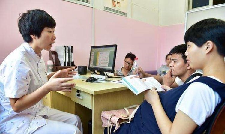 准妈妈|怀孕期间，孕妈出现3种情况，多半是胎儿在“求救”，赶紧去医院