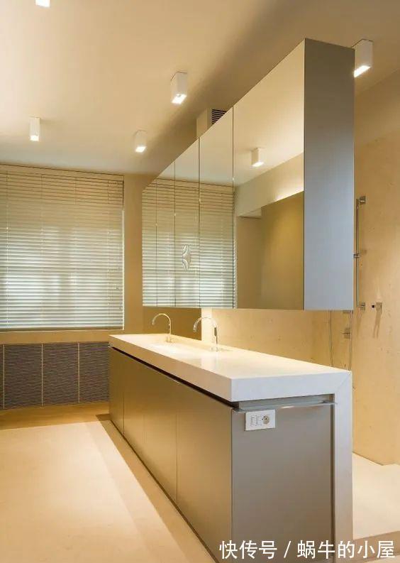 卫生间|太会精打细算了!不砌墙了,卫生间洗漱台后就是淋浴区,方便许多