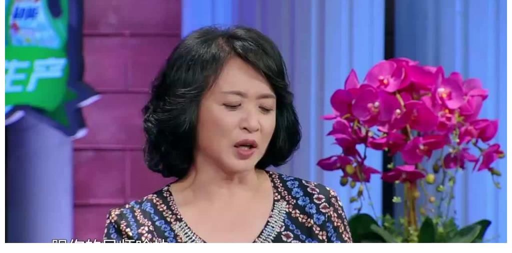 時尚雜志|吳莫愁突然糊了，從代言費1.3億到縣城賣唱，她都經(jīng)歷了什么