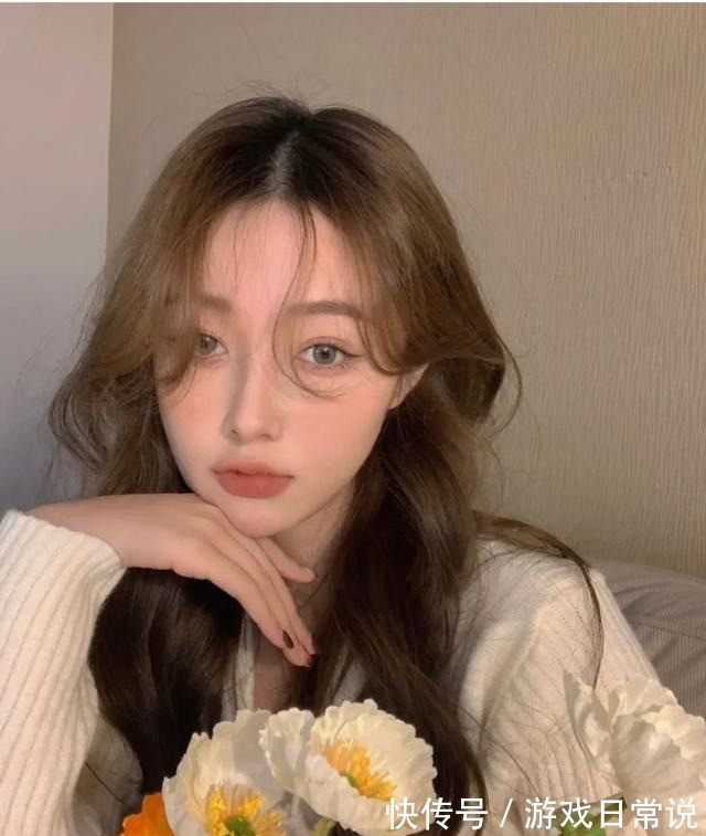 大饼脸 女生最显丑的发型,真的别再留了!女生最显丑的发型,真的别再留了!