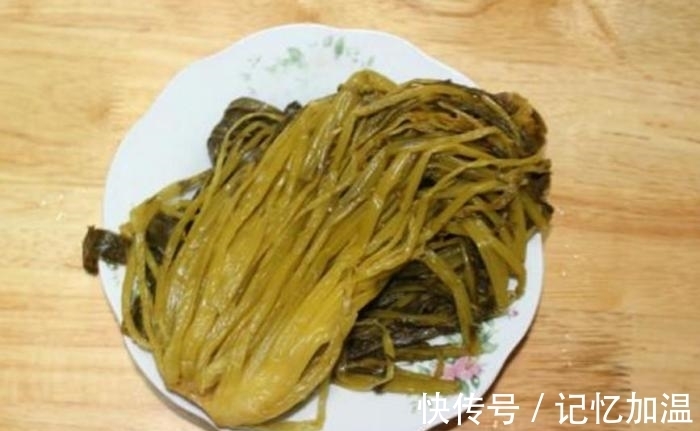 五六十年代的人把咸菜当菜吃,还顿顿吃,为何很少有得高血压的?