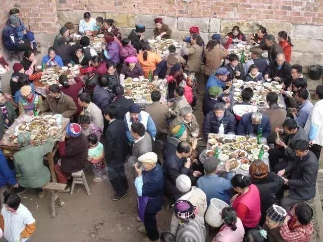 那些年在汤阴农村吃席的情景，你还记得吗？