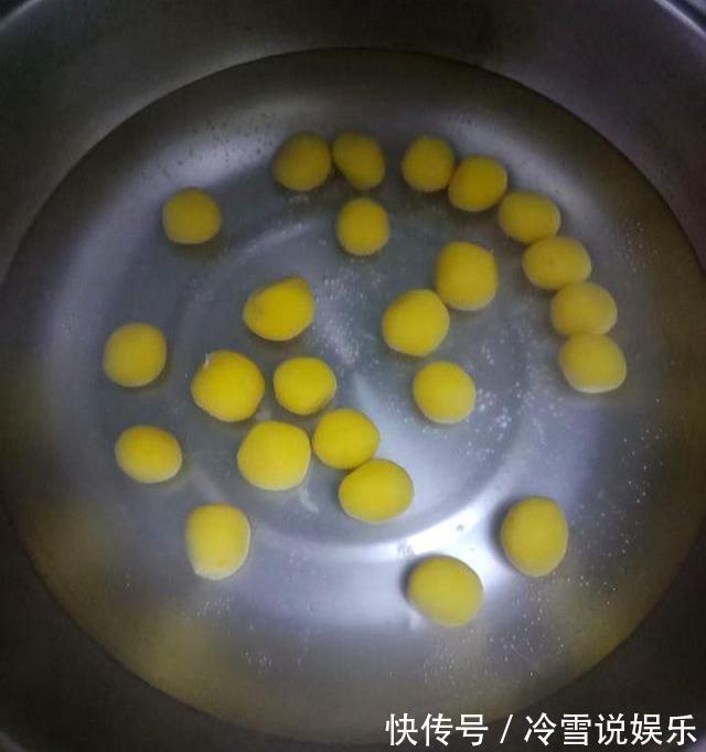 它是“穷人的阿胶”,隔三差五煮一碗,色斑没了