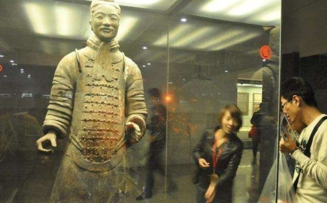 现代人|为何古代名将普遍“啤酒肚”？没有腹肌却力大无穷，这才是真相