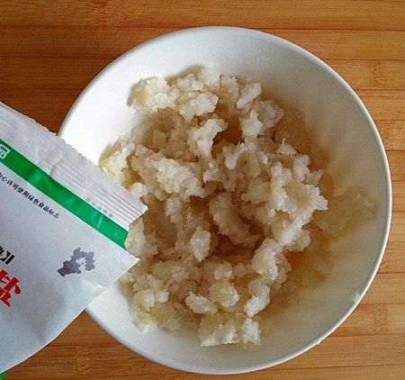 土豆别再炒菜了，教你一个新吃法，这样做，比棒棒鸡还好吃！