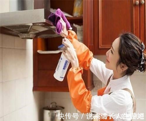 花花|原来油烟机清洗这么简单，学会这一招，清洁油烟机再也不犯愁！