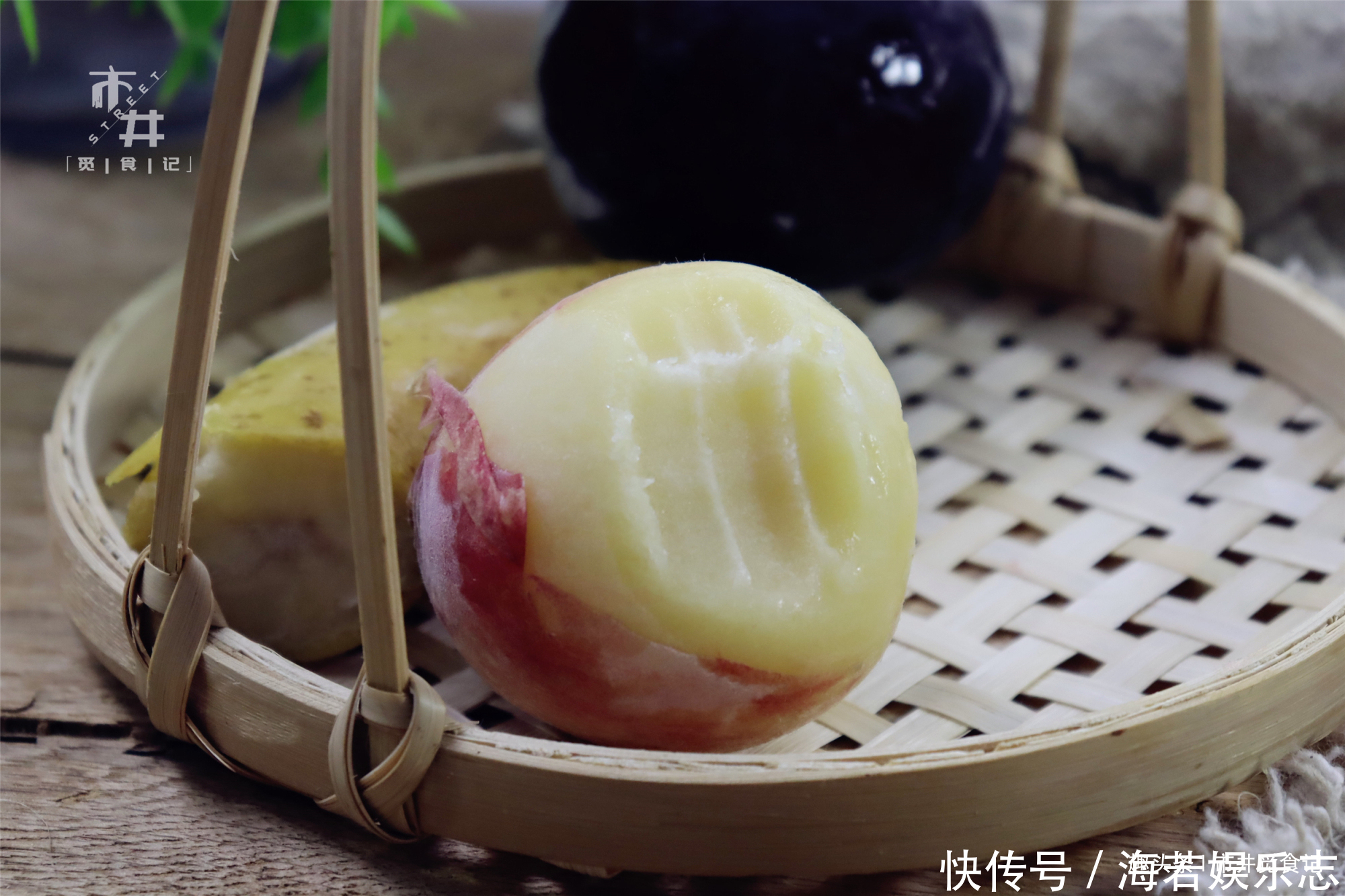 西瓜|适合冰冻吃的5种水果,西瓜算是味道一般的,有的如同吃奶油雪糕