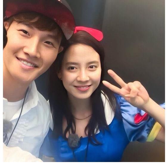 宋智孝|暧昧关系持续升温，《Running Man》金钟国对宋智孝的4个示爱细节