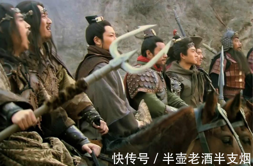 武松&步军十头领鲁智深第一武松第二,李逵的武功,是垫底还是倒数第三?