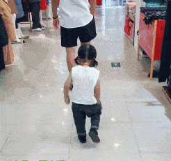 搞笑|搞笑GIF:我觉得这个网民说的很合理,这绝对是上帝的评论!