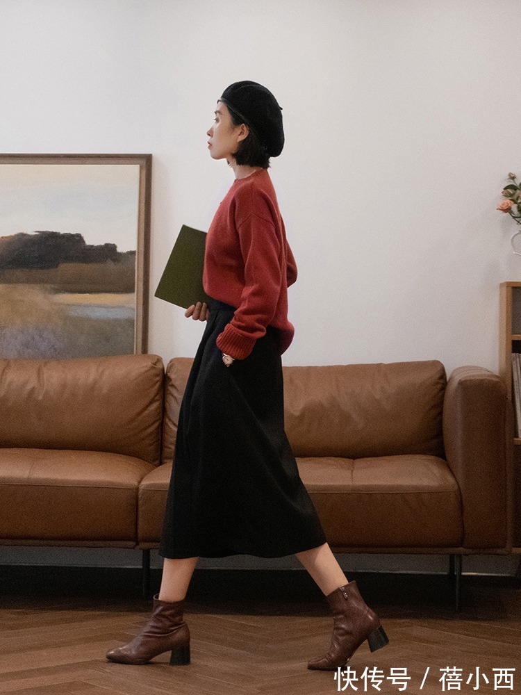 穿搭|建议多穿“针织衫”,选择这4种颜色,搭配半身裙、牛仔裤很时髦