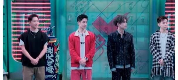 《街舞4》刚播, 张艺兴竟遭黄磊黄渤没完没了的发微信, 原因逗笑全场