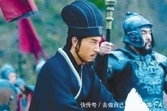 空城计|诸葛亮巧施空城计，为何司马懿领兵十万不围攻，反而火速退兵