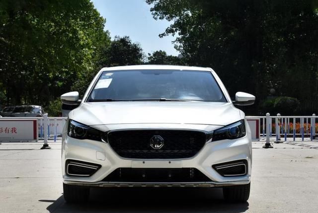 看完|11万左右怎么选？C4世嘉、名爵6值得买吗？看完你就懂得了