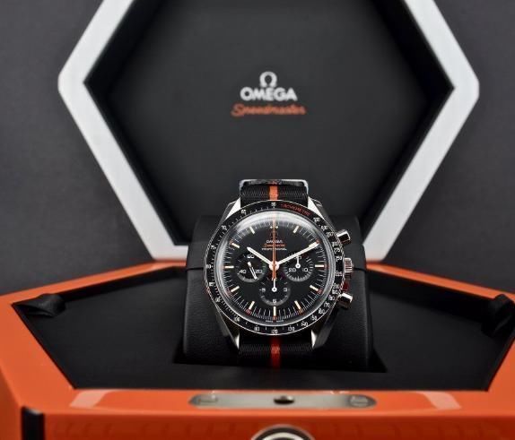 橙色|少年你相信光吗?戴这些表你也可以是奥特曼