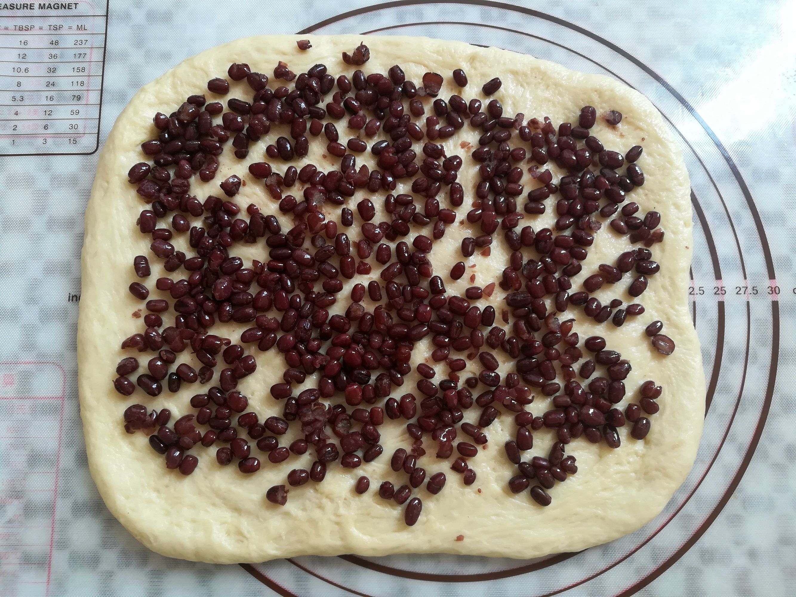 冬天，面包做出来像发糕？注意这3个细节，面包香甜又松软