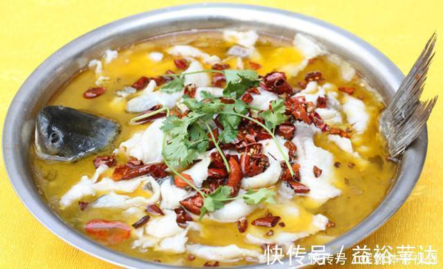 好吃|酸菜鱼想要肉质嫩滑汤味香大厨教你一招，学会比外面卖的还好吃