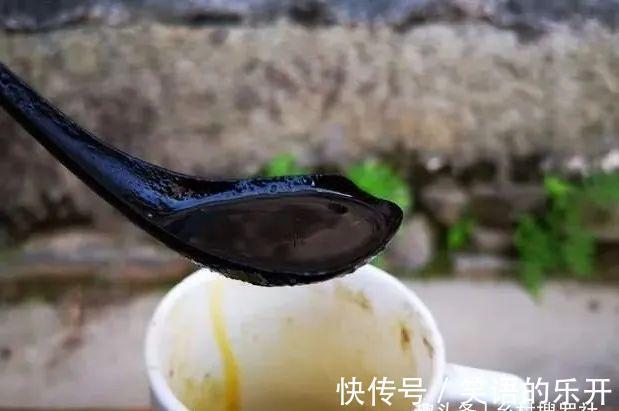 兰友随手浇一浇，兰花烂根不开花，3个坏习惯一定得改