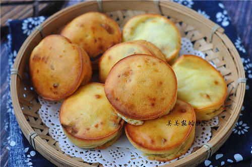  孩子做|家有烤箱，一定要试试它，不用面粉不发酵，搅一搅就成，太香啦！